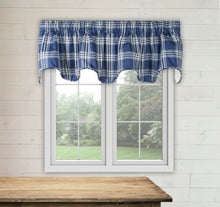 Load image into Gallery viewer, Bartlett Scalloped Lined Valance