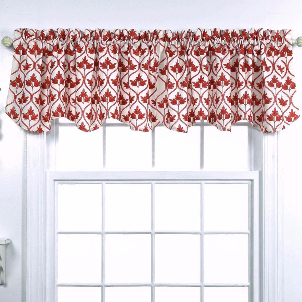 Mayfair Lined Scalloped Valance
